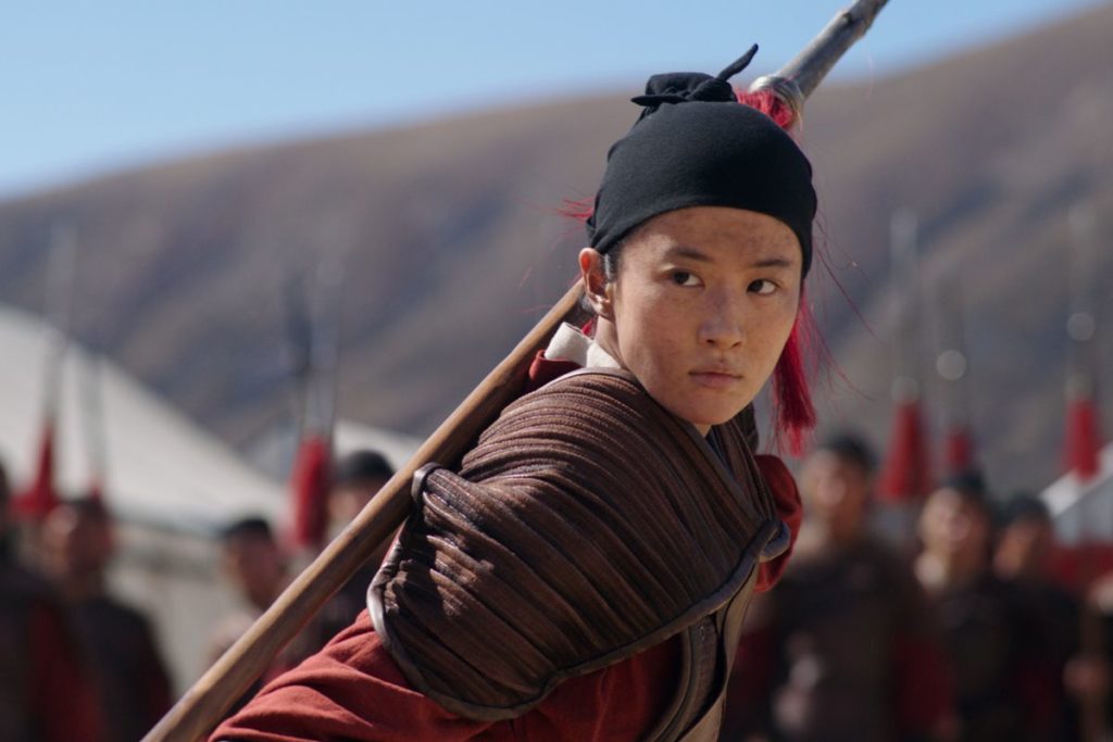 Oscary 2021 – Kadr z filmu „Mulan” (2020)
